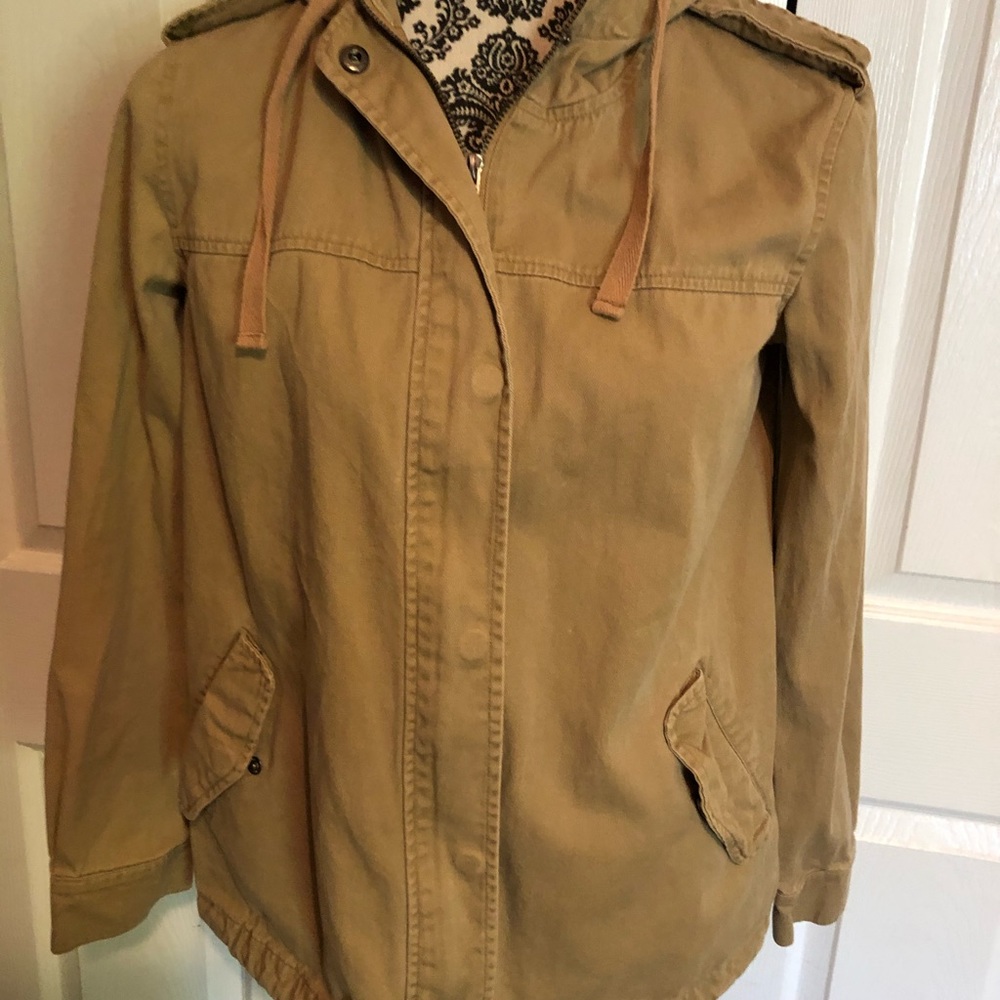 Ladies Jacket - Picture 2 of 5